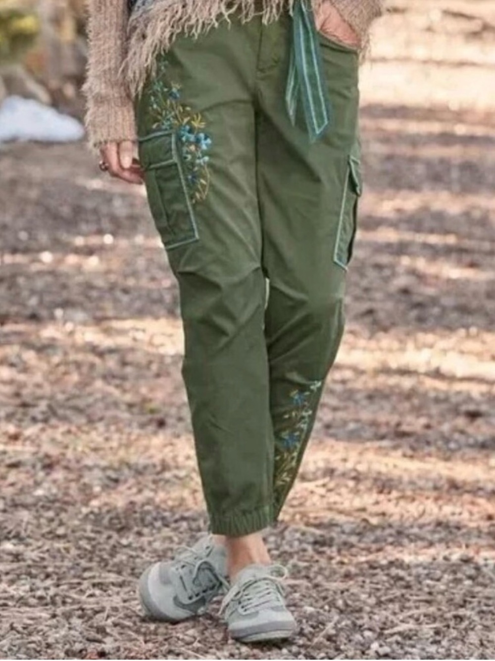 Sundance Willow Cargo Pant - Picture 3 of 6